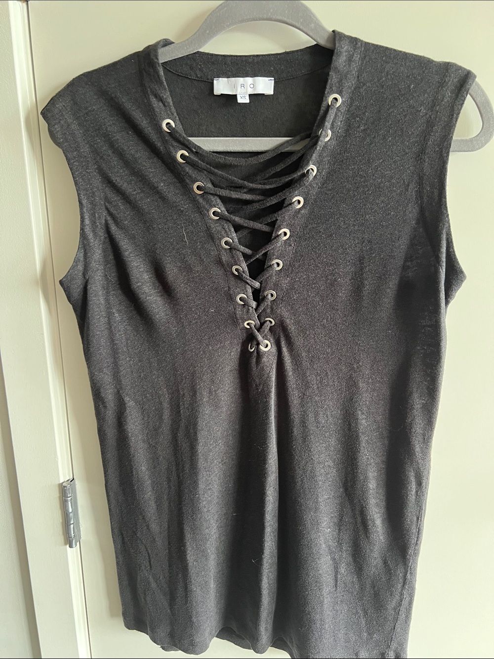 Women’s IRO linen Black low Lace-Up Sleeveless Tank. XS